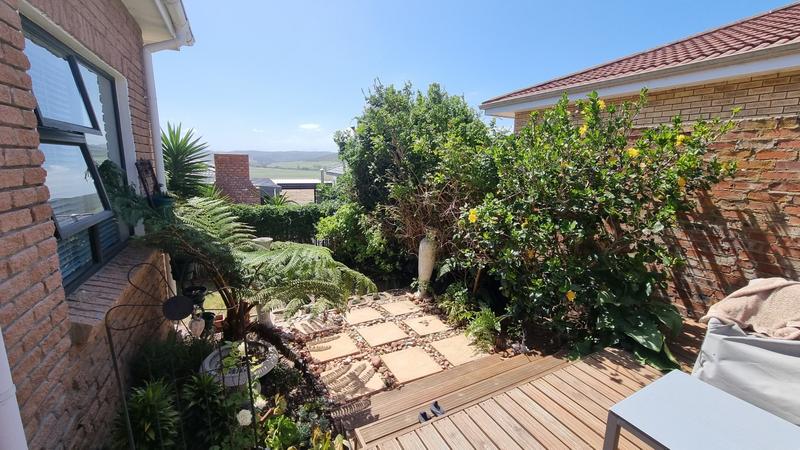 3 Bedroom Property for Sale in Reebok Western Cape